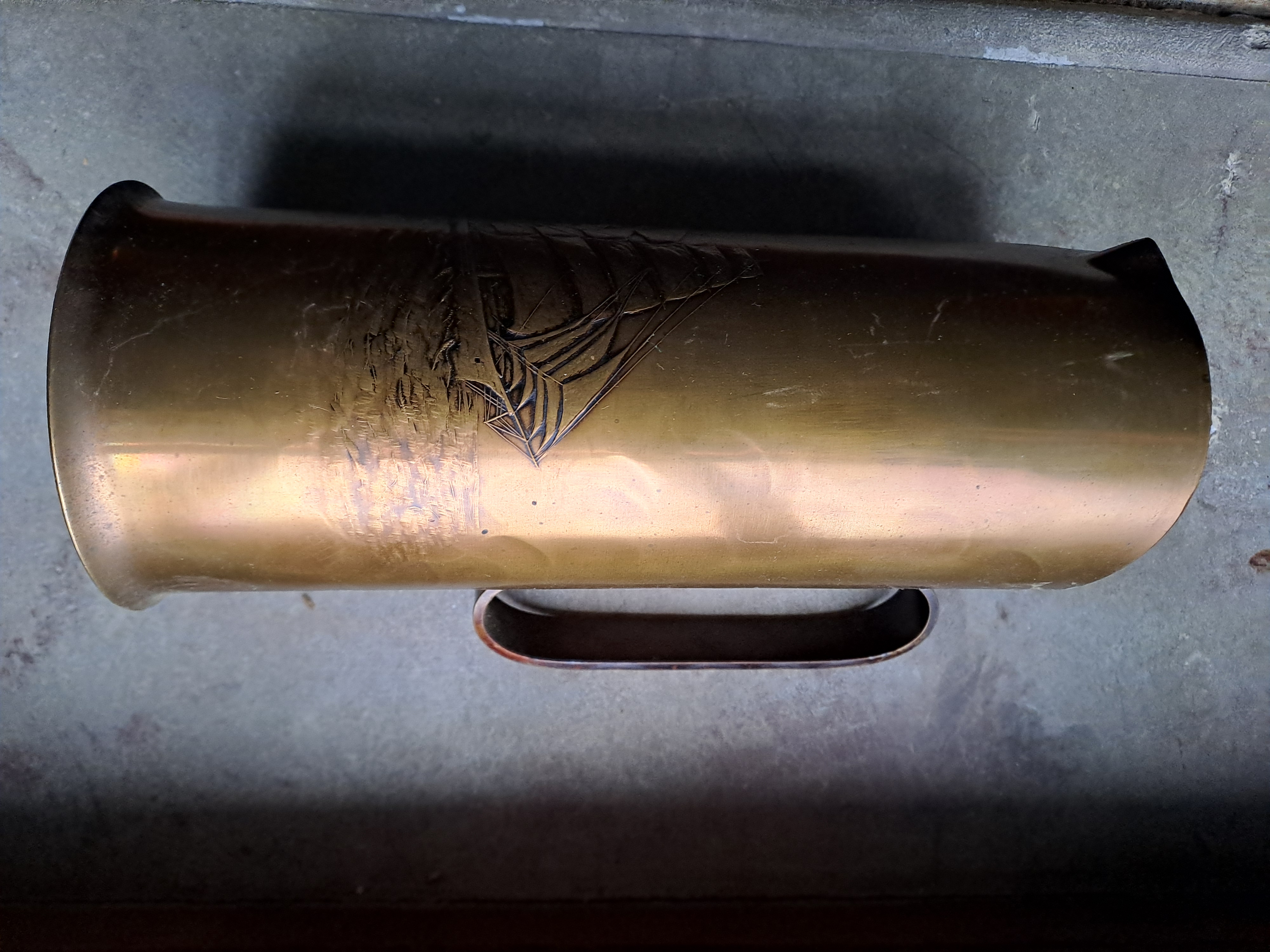 vase bronze 80 Montceaux-l�s-Provins (77)