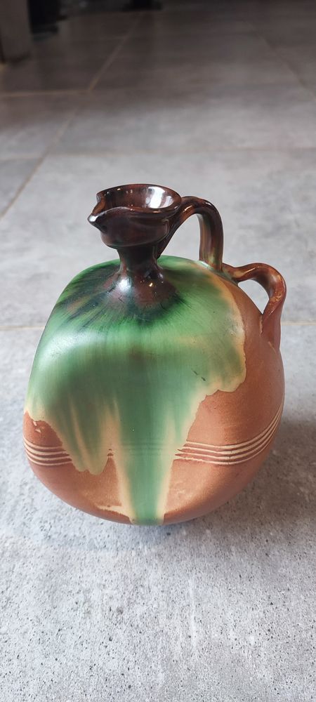 Vase en c�ramique pinc�e vintage sign� 15 Clermont (60)