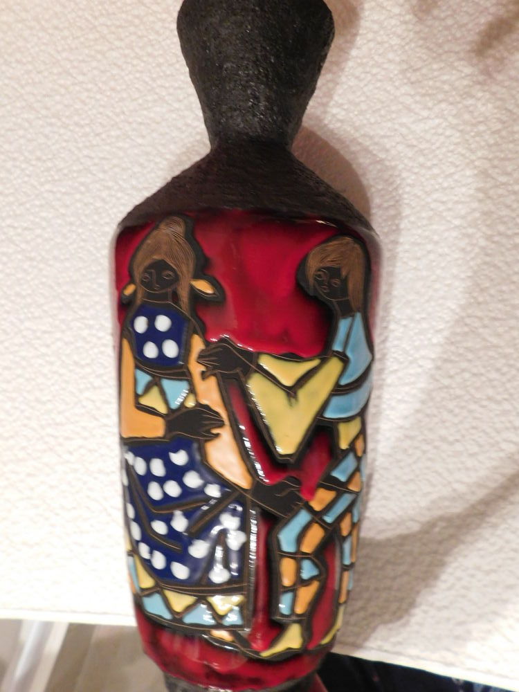 vase en ceramique de la republique de san marino 1950 40 Oyonnax (01)