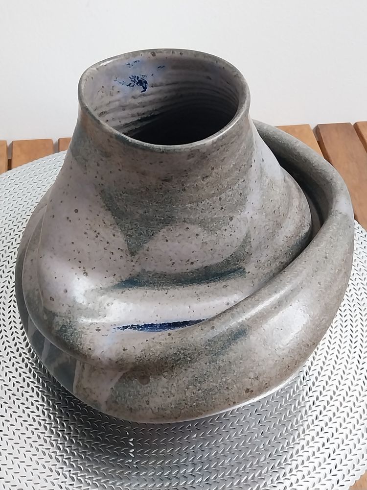 Vase en c�ramique sign� Daniel Achermann 200 Mulhouse (68)