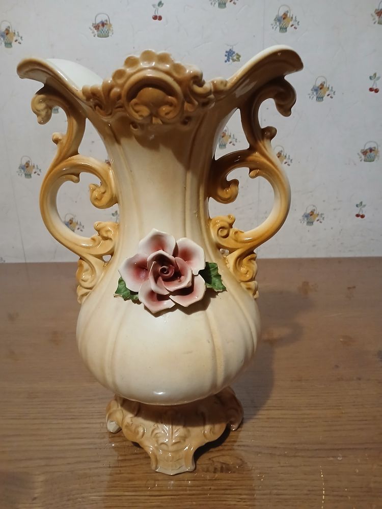 Vase c�ramique vintage 30 Bertaucourt-Epourdon (02)