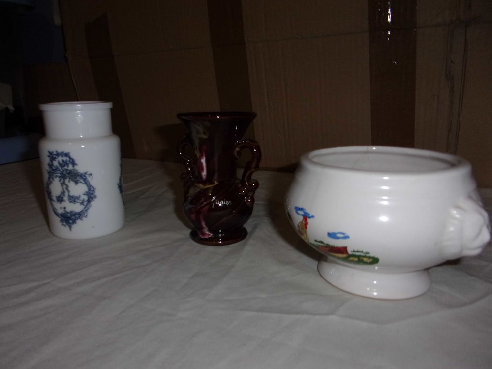 Vase c�ramique		
2 Saint-Andr�-les-Vergers (10)