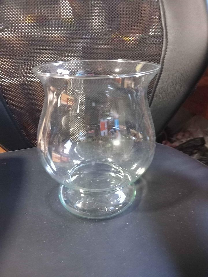 Vase cloche en verre 2 La Fert�-sous-Jouarre (77)