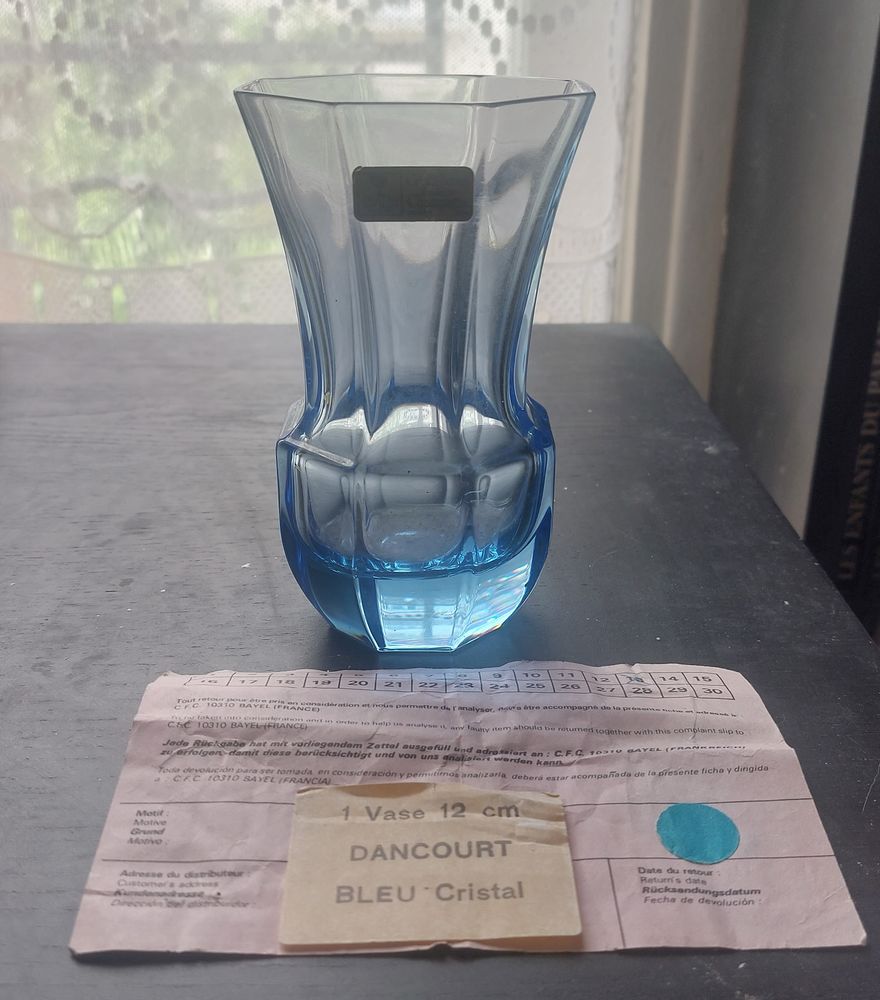 VASE  Cristalleries Royales de Champagne  25 Boulogne-Billancourt (92)