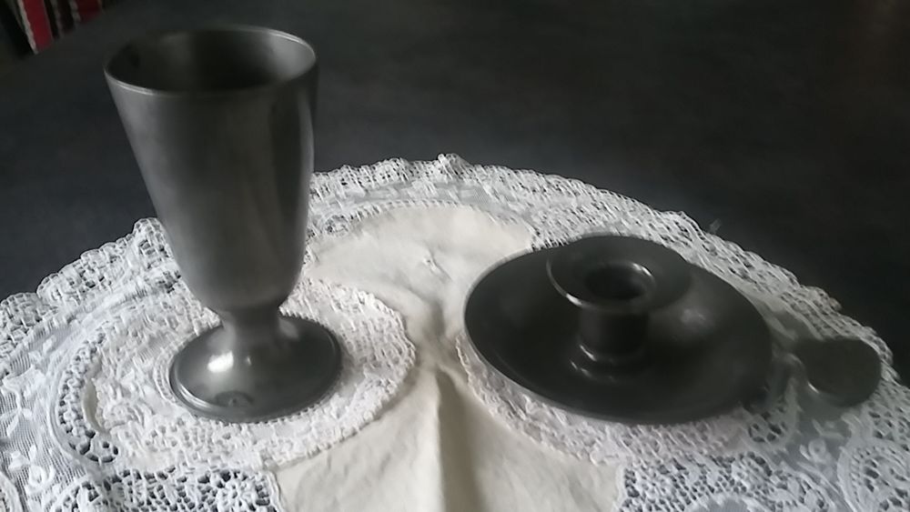 Vase en �tain 9 Pac� (35)