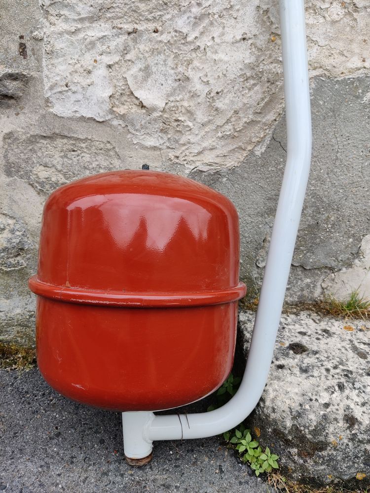 vase d'expansion 25 M�ry-sur-Oise (95)