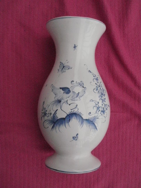 Vase en fa�ence Atelier A BARATTA � MOUSTIERS Hauteur 30 c 28 Montauban (82)