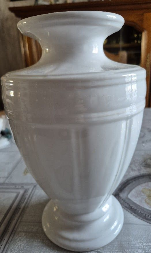 Vase faience 15 Saint-Dolay (56)