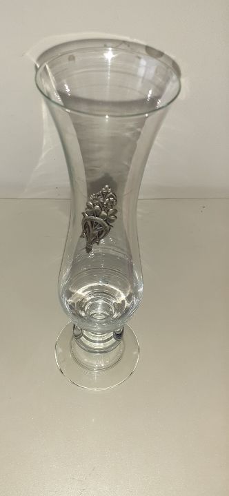 Vase neuf avec de l etain 40 Viry-Ch�tillon (91)