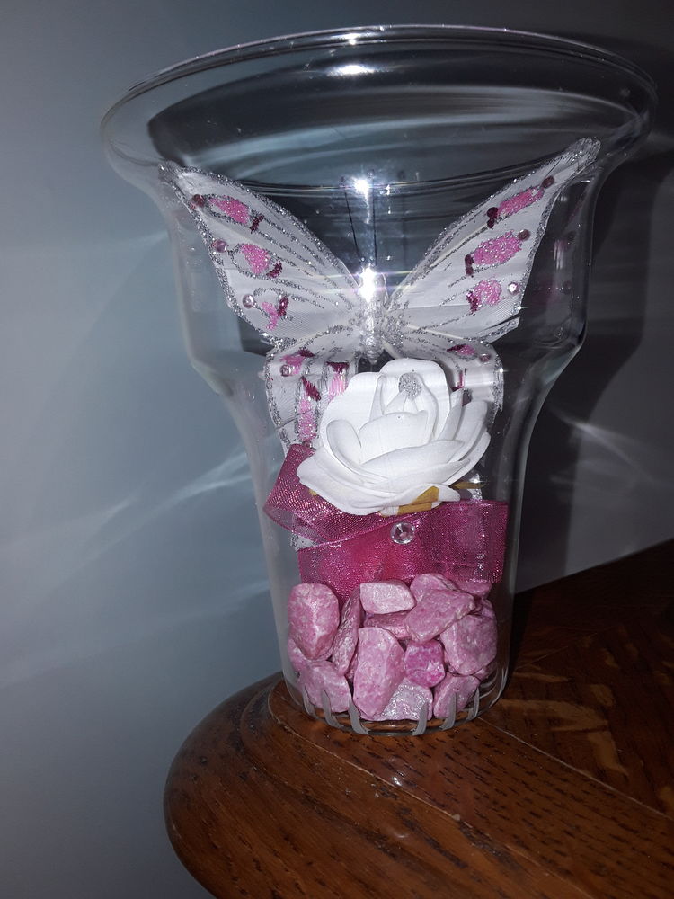 Vase papillon et rose 6 Le Grand-Quevilly (76)