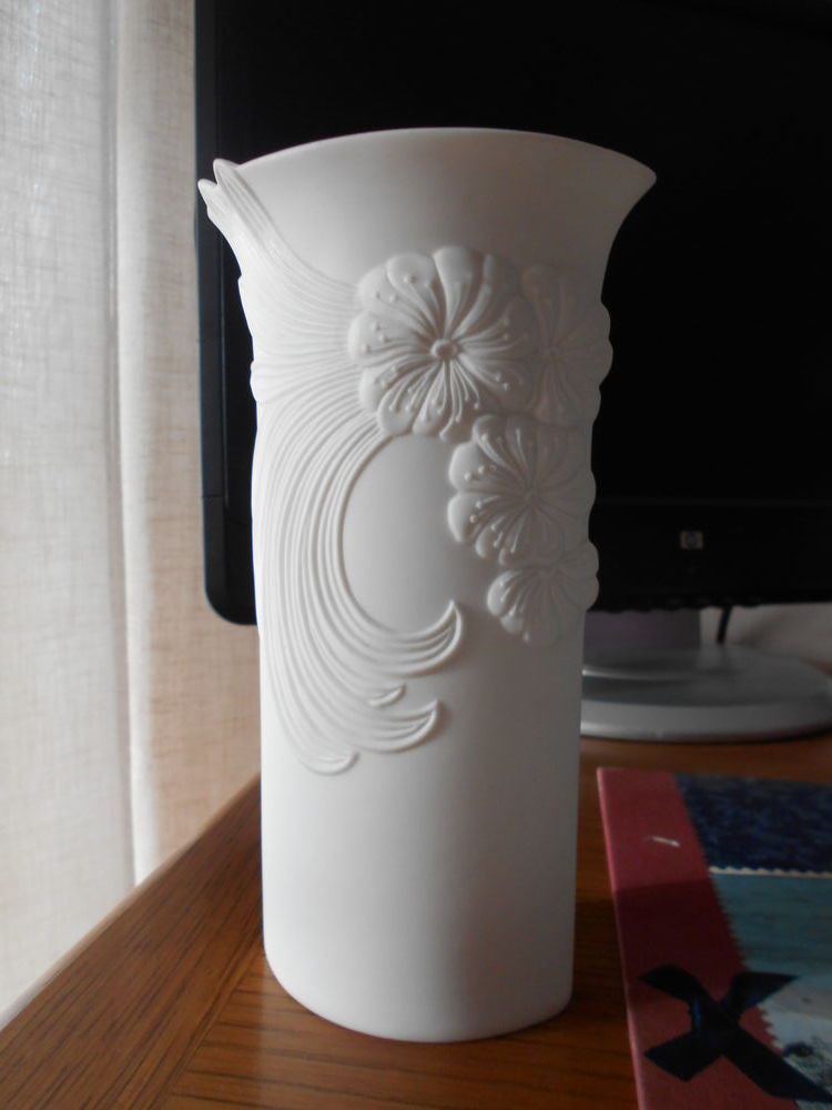 VASE PORCELAINE AK KAISER 25 Salvizinet (42)