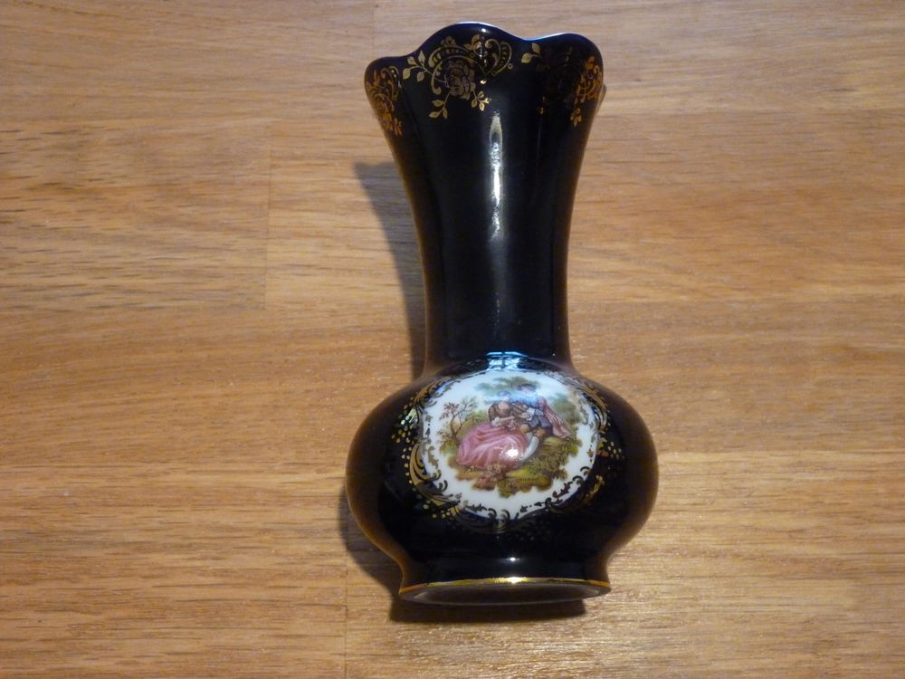 Vase Porcelaine Limoges Castel 12 Clermont-l'H�rault (34)
