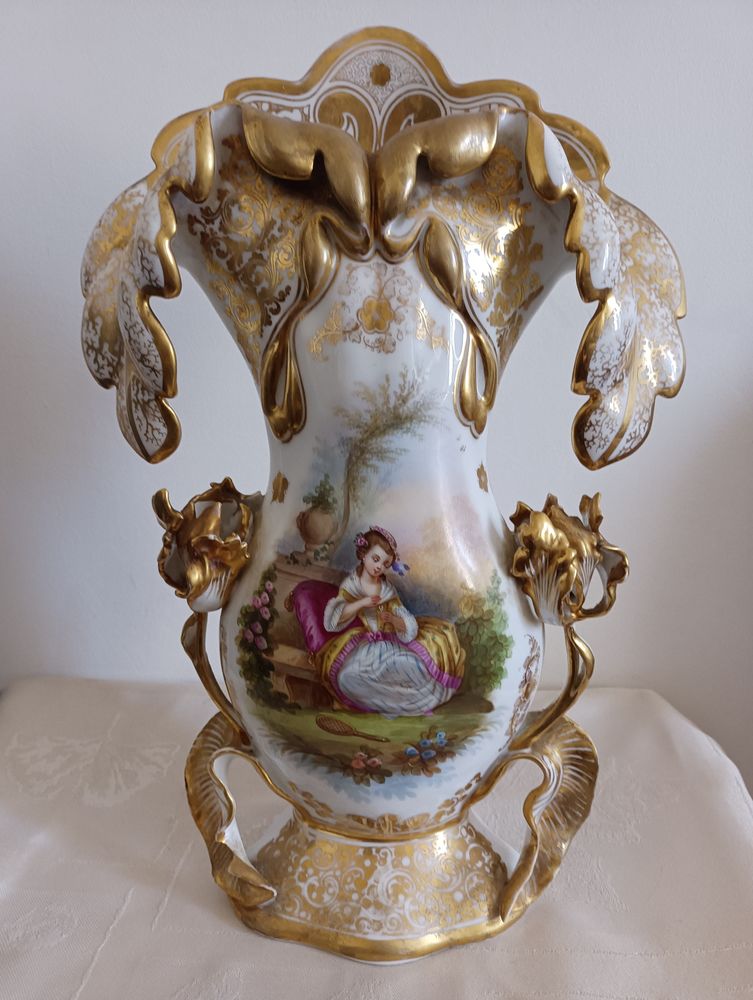 Vase en porcelaine de Paris 480 Clohars-Carno�t (29)