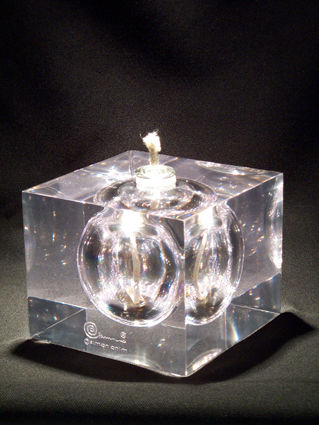 vase en resine 22 Saint-Ouen (93)