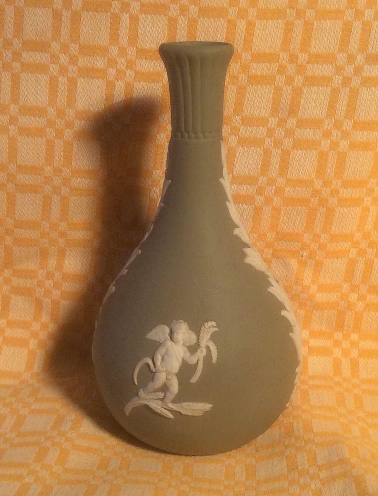 vase soliflore wedgwood 10 Rieux (31)