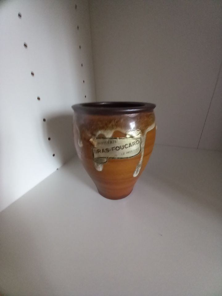 Vase  terre cuite marron fait main ann�e 70 20 Villiers (86)