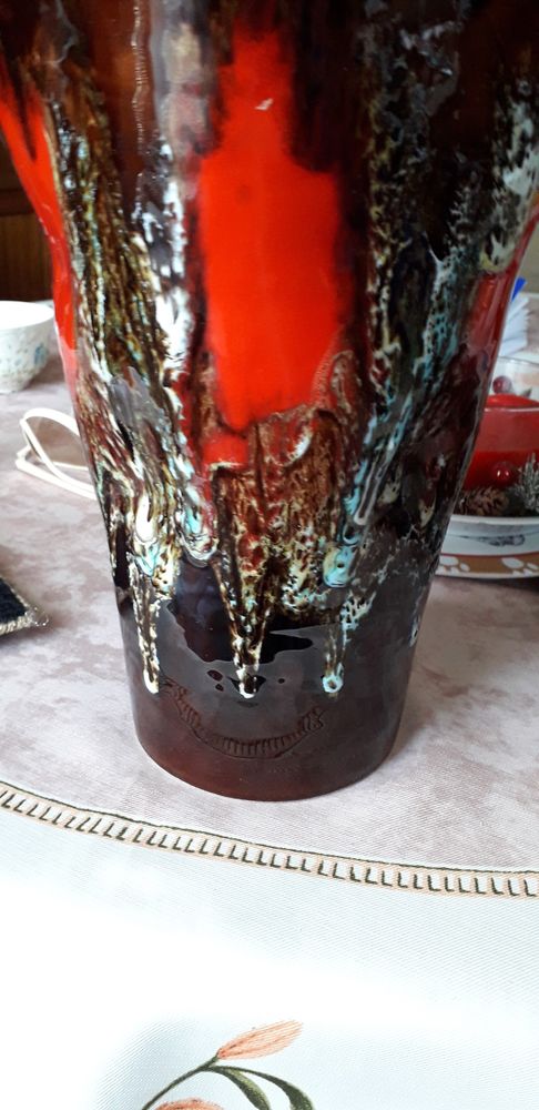 VASE VALLAURIS 0 L'Ha�-les-Roses (94)