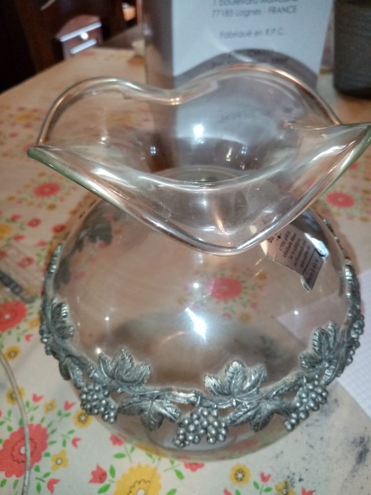 VASE VERRE ET ETAIN 40 Saint-Hilaire-la-Palud (79)