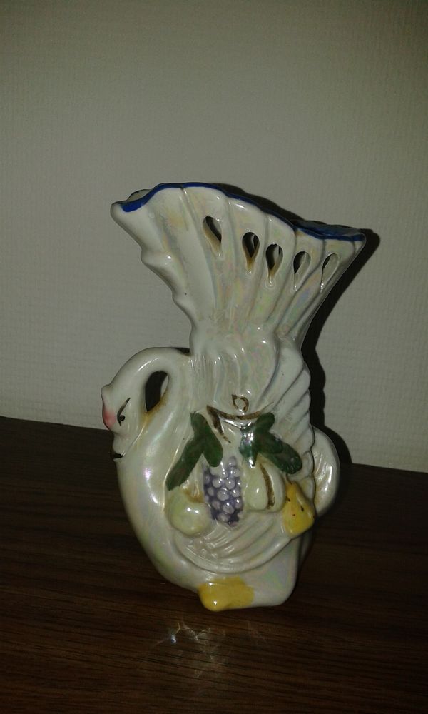 Vase vintage d�cor cygne 16 Toulouse (31)