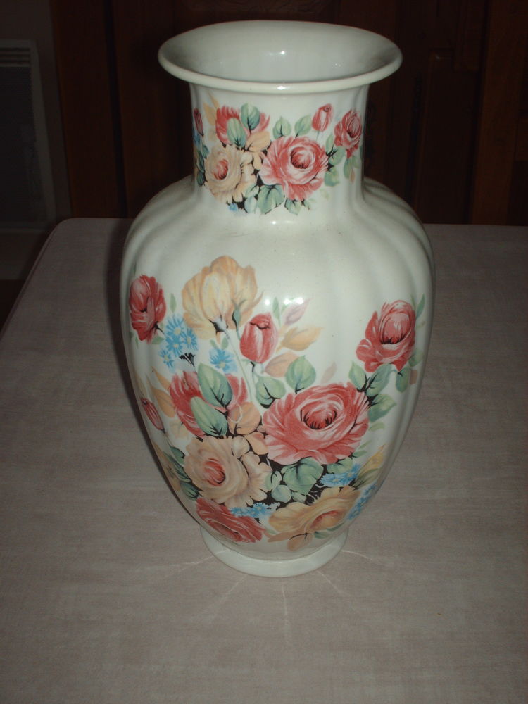 vase 5 Mont-Saint-Aignan (76)