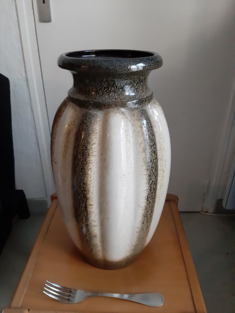 Vase 36 Le Lavandou (83)