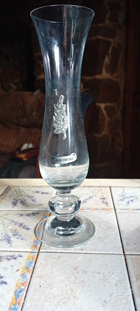 Vase 20 Chambost-Longessaigne (69)