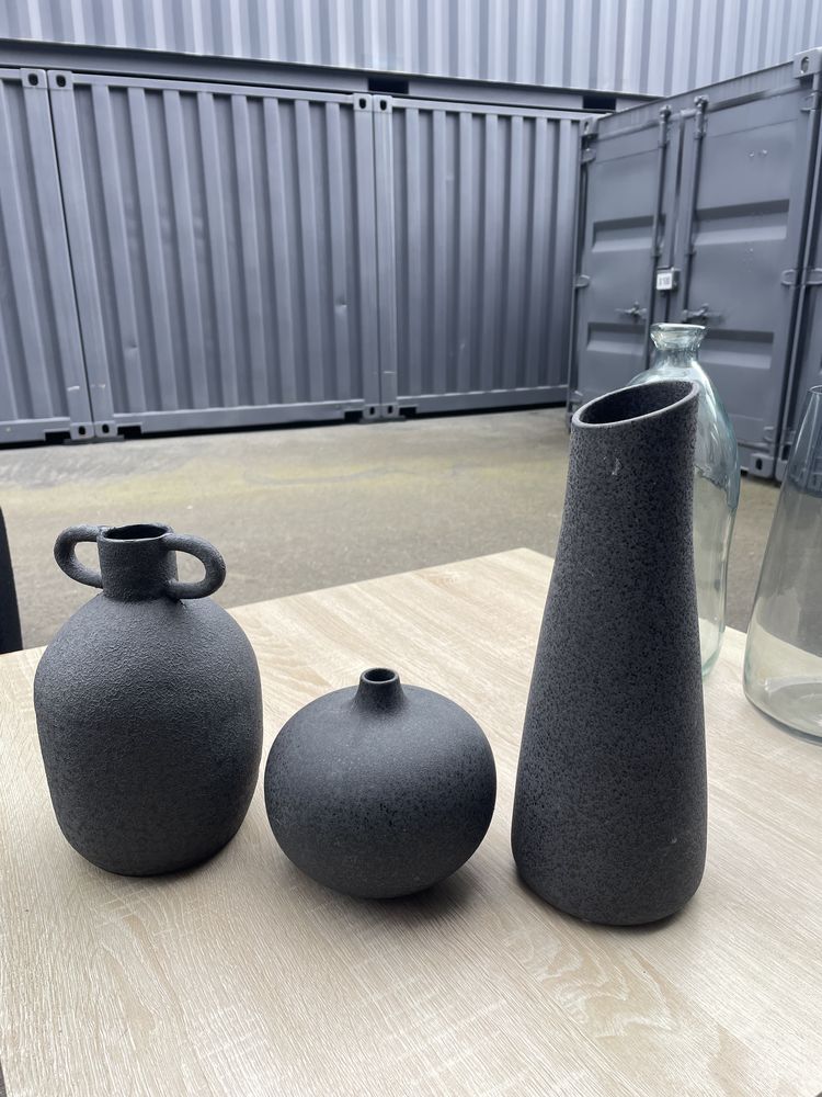 3 vases noir 20 Bordeaux (33)