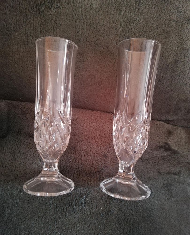 Vases soliflore (x 2). 25 Asni�res-sur-Seine (92)