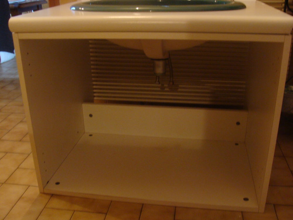 Vasque en c�ramique avec meuble 155 Melun (77)