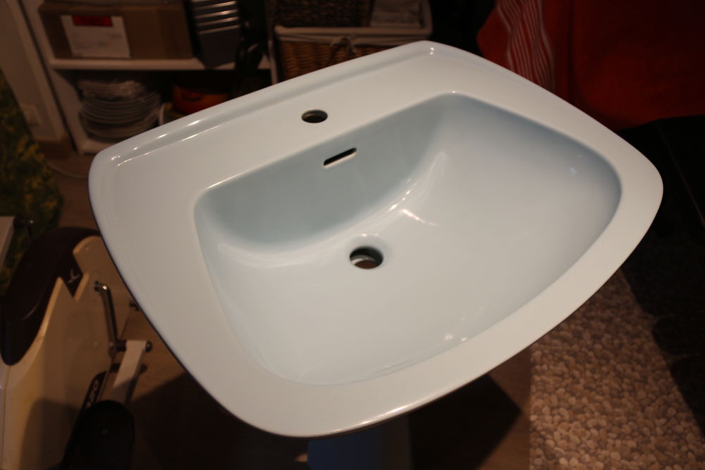 Vasque �vier bleu en c�ramique 15 Donzenac (19)