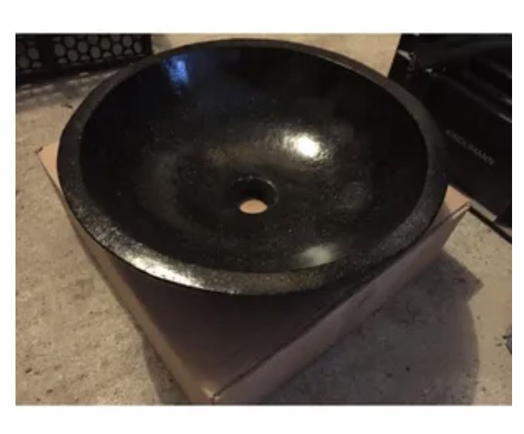 Vasque en pierre � poser 90 Thonon-les-Bains (74)