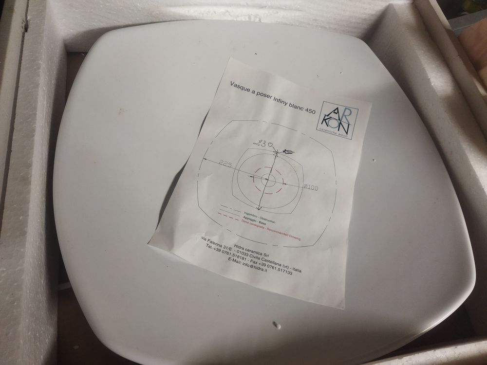 Vasque � poser 35 M�n�treux-le-Pitois (21)