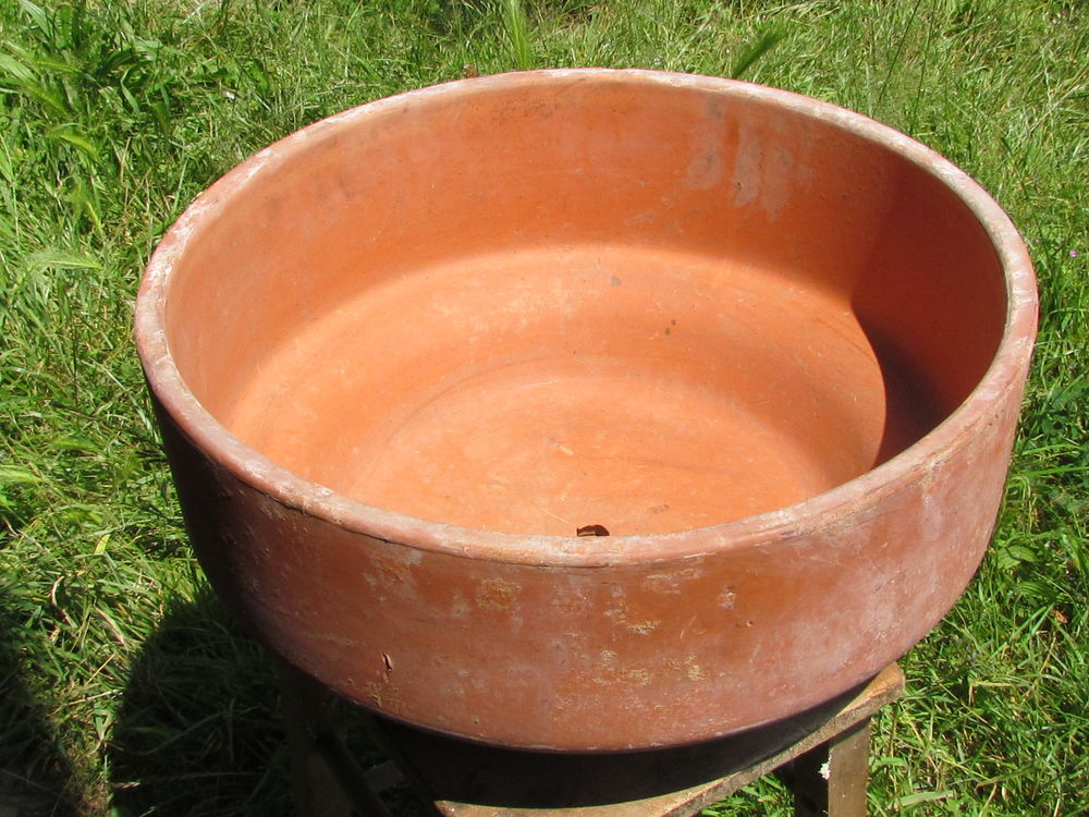 Vasque en terre 40 Tignieu-Jameyzieu (38)