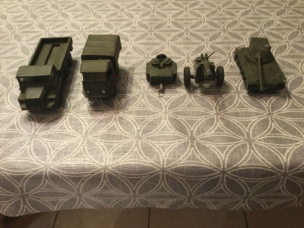 V�hicules Militaire 80 Toulouse (31)