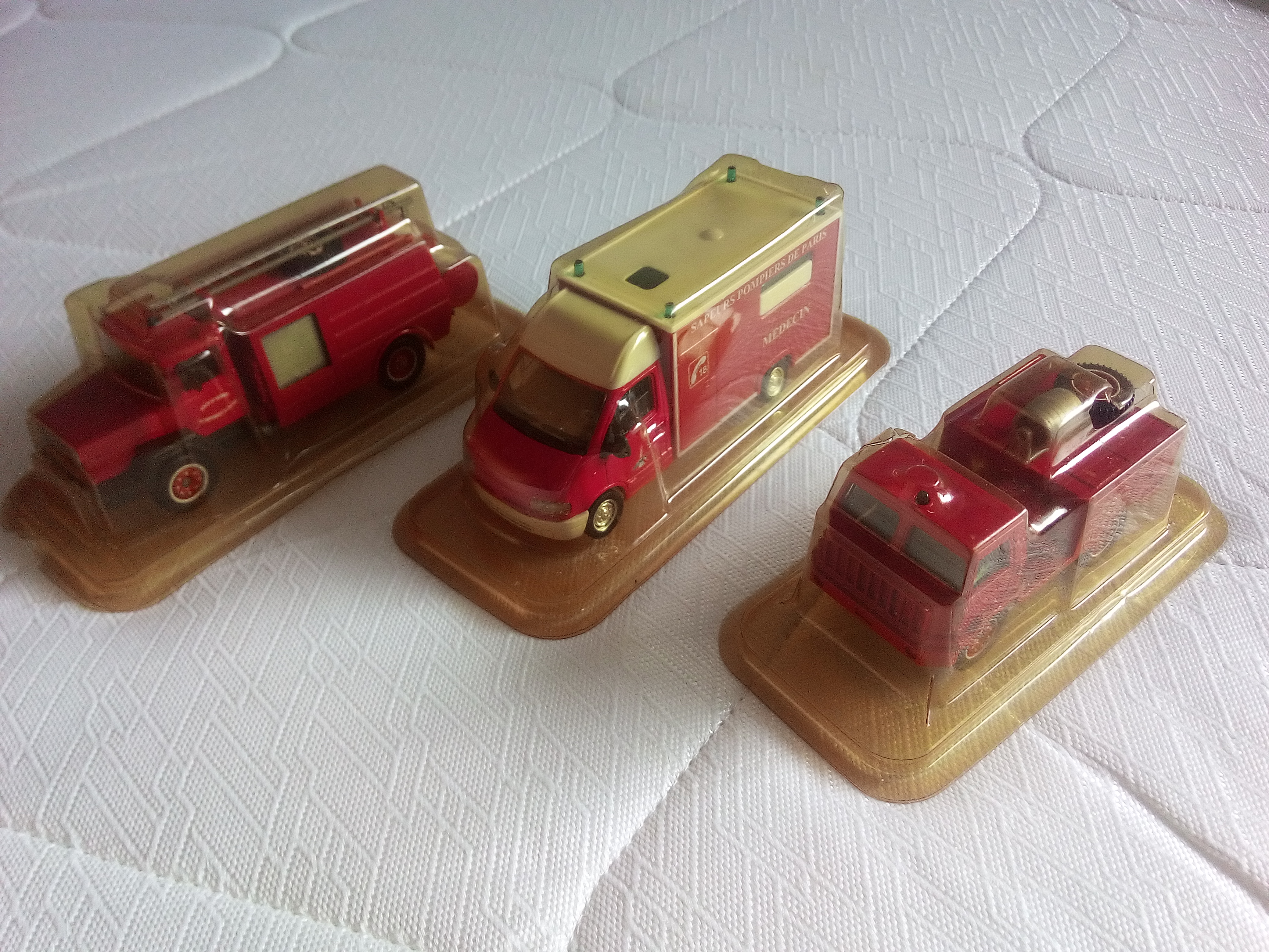 lot 3 v�hicules pompiers solido 1/50 id�e cadeau 15 Toul (54)