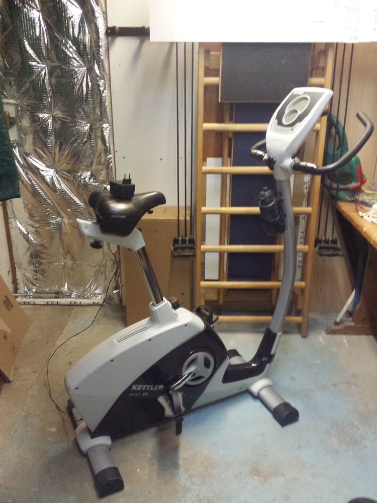velo d'appartement CARDIO FITNESS ELECTRONIC CONTROL GOLF P
270 Igny (91)