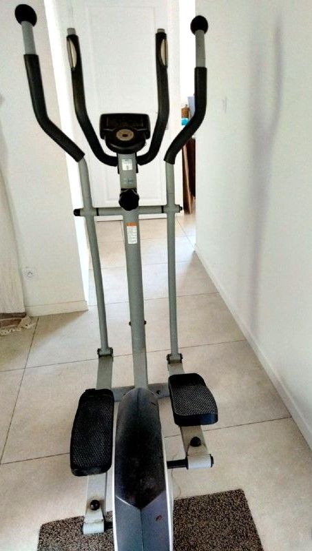 V�lo d'appartement DOMYOS 60 Ifs (14)