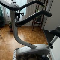 v�lo d appartement  �tat impeccable  sauf le compteur  ne fonctionne pas 50 Limoges (87)