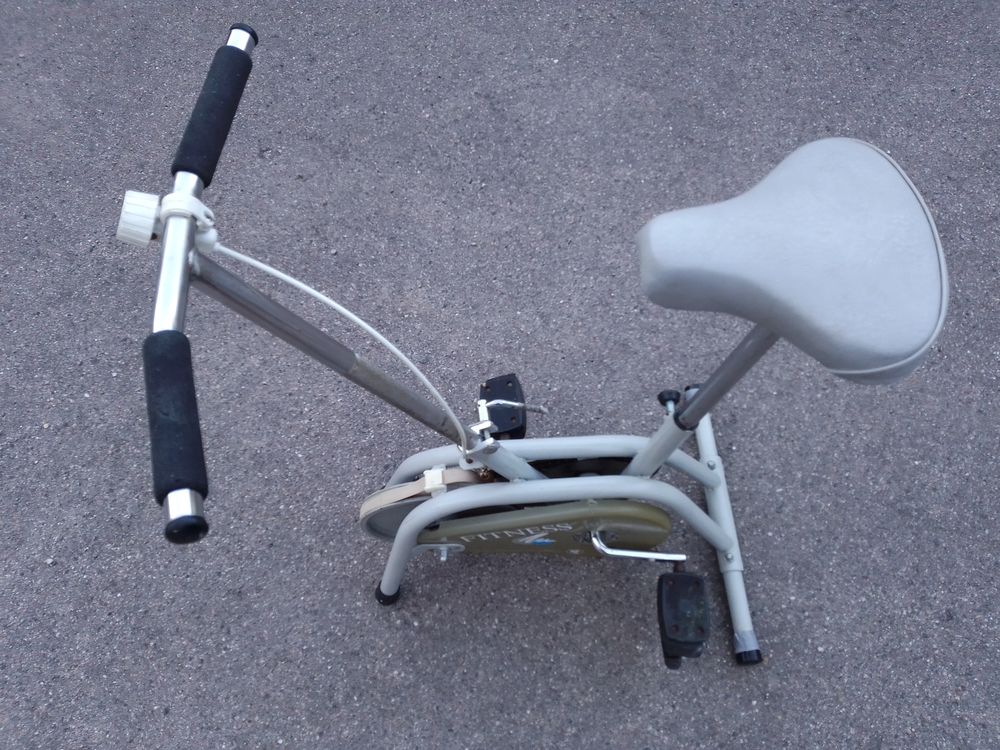 V�lo d'appartement FITNESS club . 15 Vand�uvre-l�s-Nancy (54)