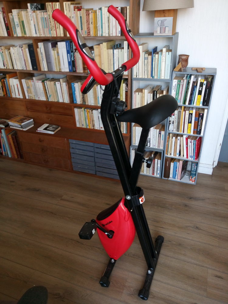 V�lo d'appartement. 70 Le Golfe Juan (06)