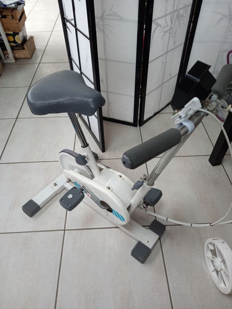 V�lo ? appartement 
50 Montry (77)