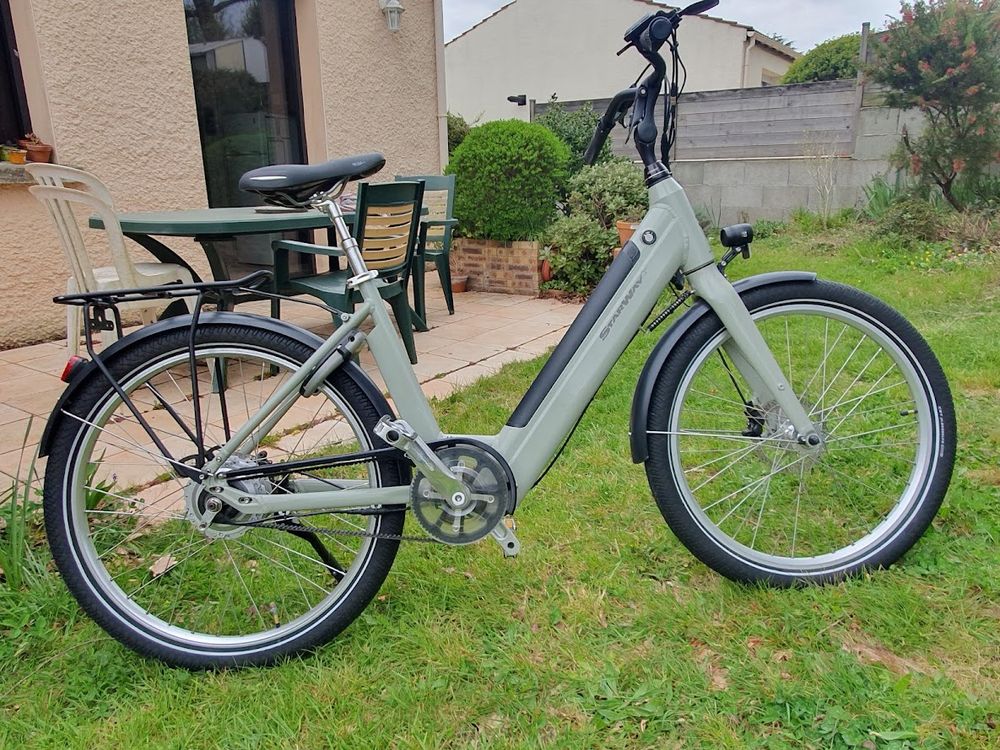 velo � assistance elec.quasi neuf 1300 Vertou (44)