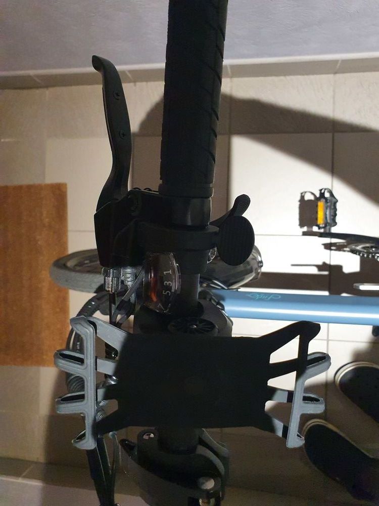 v�lo assistance �l�ctrique de marque FIIDO 800 Cuers (83)