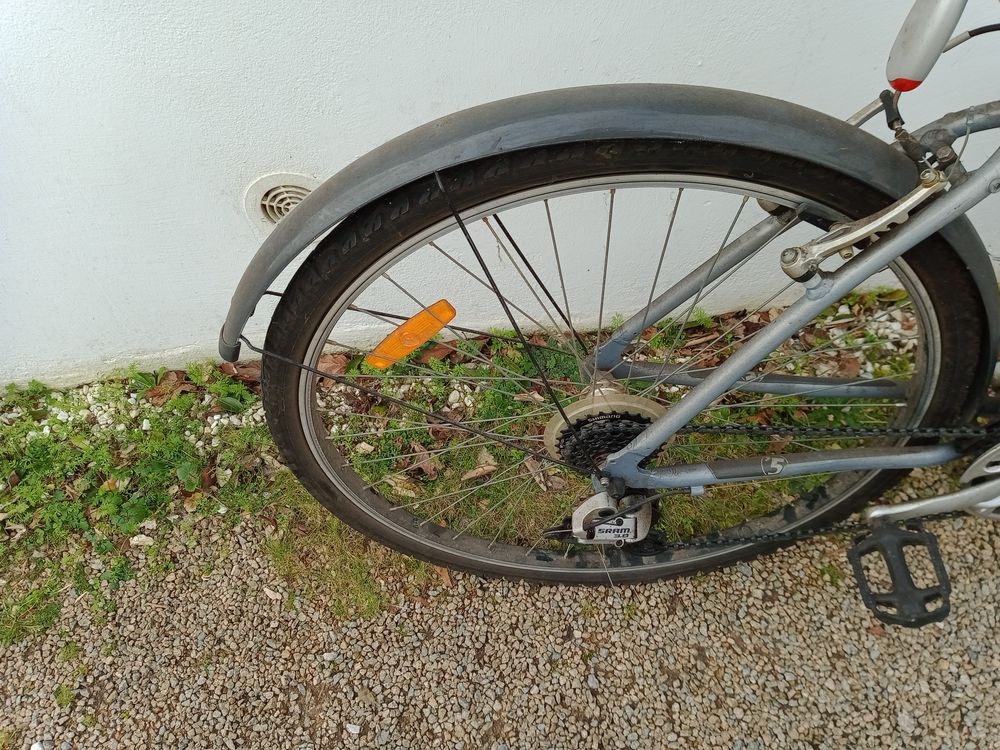 V�lo btwin adulte gris en tr�s bon �tat 100 S�n� (56)