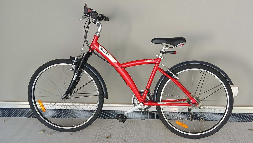 Velo VTC BTWIN 64 Toulouse (31)