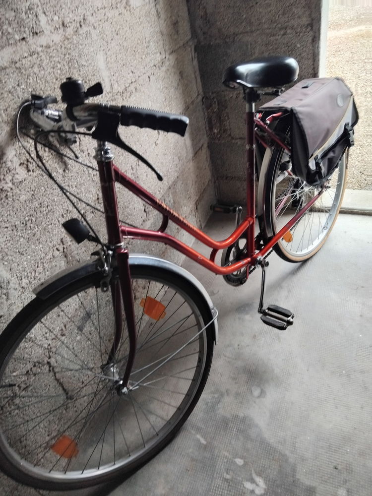 v�lo cadre femme 50 Louhans (71)