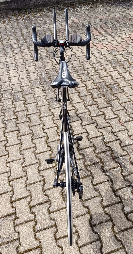 VELO de Comp�tition A�ro (SUISSE) 1700 Ostwald (67)