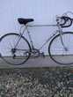 vélo de course ancien  130 Champdeniers-Saint-Denis (79)