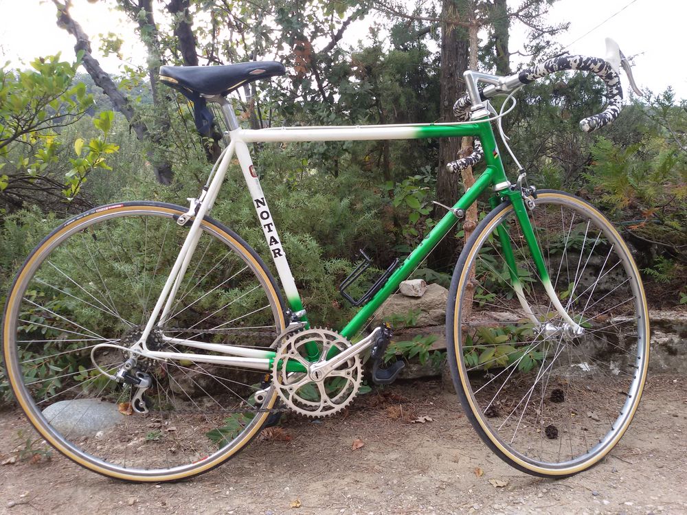 V�lo de course homme 120 Triors (26)