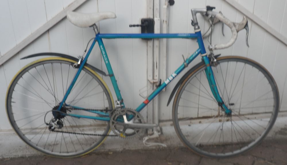 V�lo de course homme ann�es 60/70
MBK 14 vitesses collector 100 Castries (34)